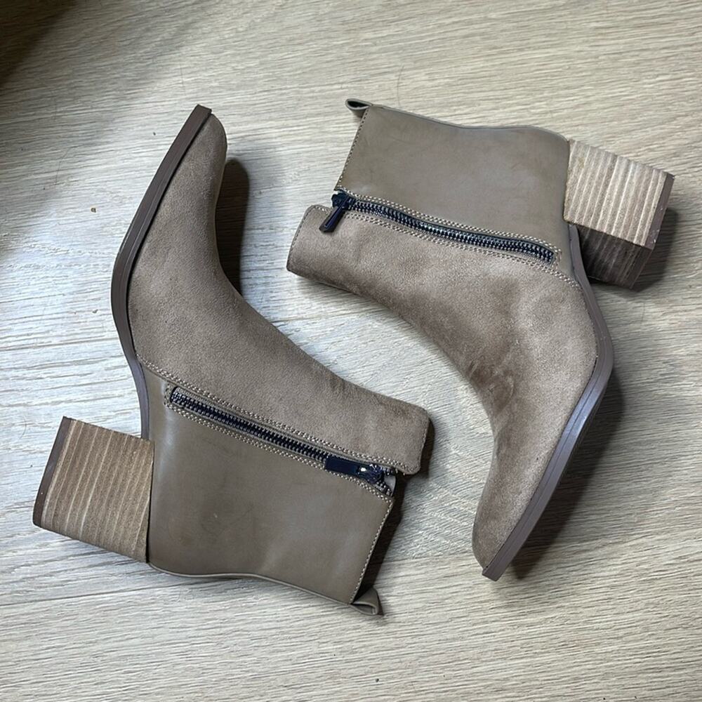 MADDEN GIRL Winwood Tan Faux Suede Zip Size Heeled Boots Size 7.5